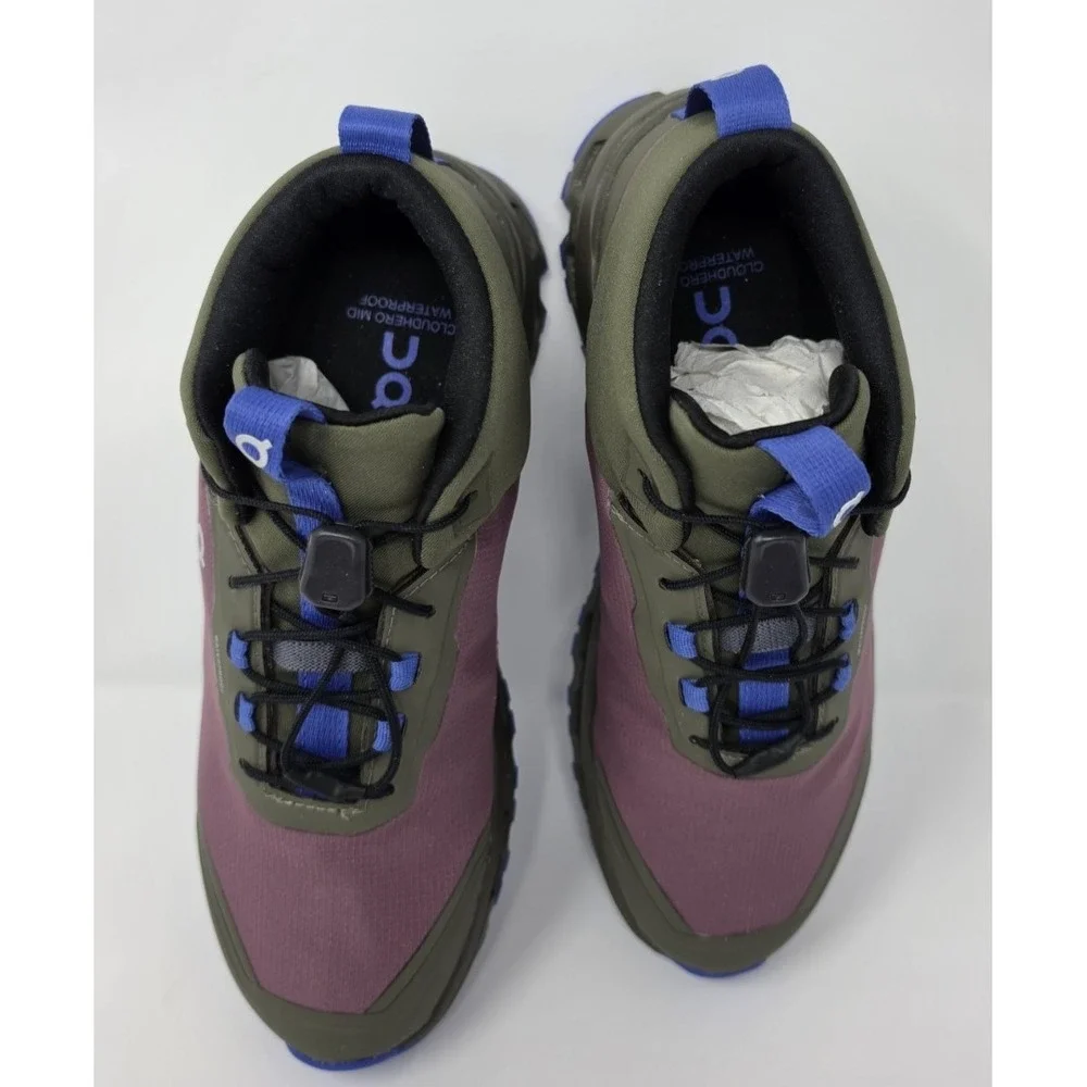 On Cloudhero Mid Waterproof  Size Youth 5 Shoe Cherry/Olive NWB